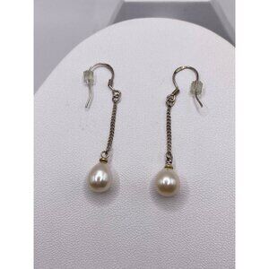Vintage sterling Pearl earrings